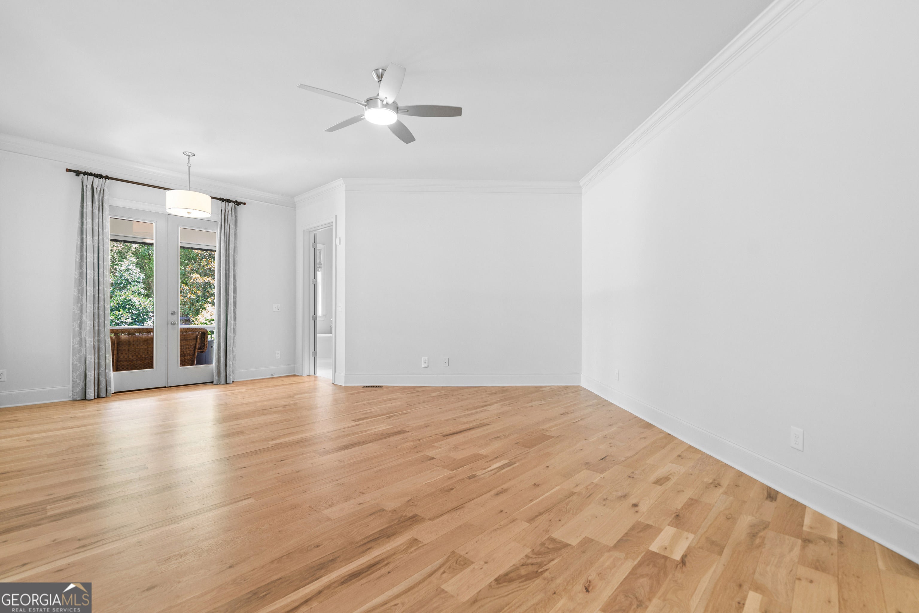 Milton, Georgia, 30004, United States, 5 Bedrooms Bedrooms, ,7 BathroomsBathrooms,Residential,Active,2011219