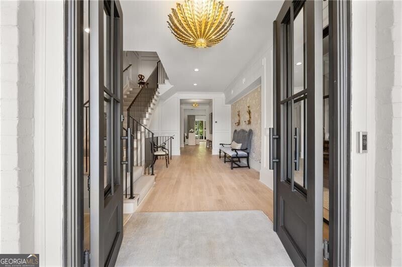 Alpharetta, Georgia, 30004, United States, 6 Bedrooms Bedrooms, ,8 BathroomsBathrooms,Residential,Active,1929430