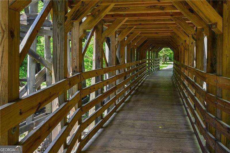 Atlanta, Georgia, 30309, United States, 4 Bedrooms Bedrooms, ,4 BathroomsBathrooms,Residential,Active,1869126