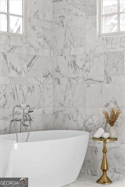 Atlanta, Georgia, 30309, United States, ,5 BathroomsBathrooms,Residential,Active,1869107