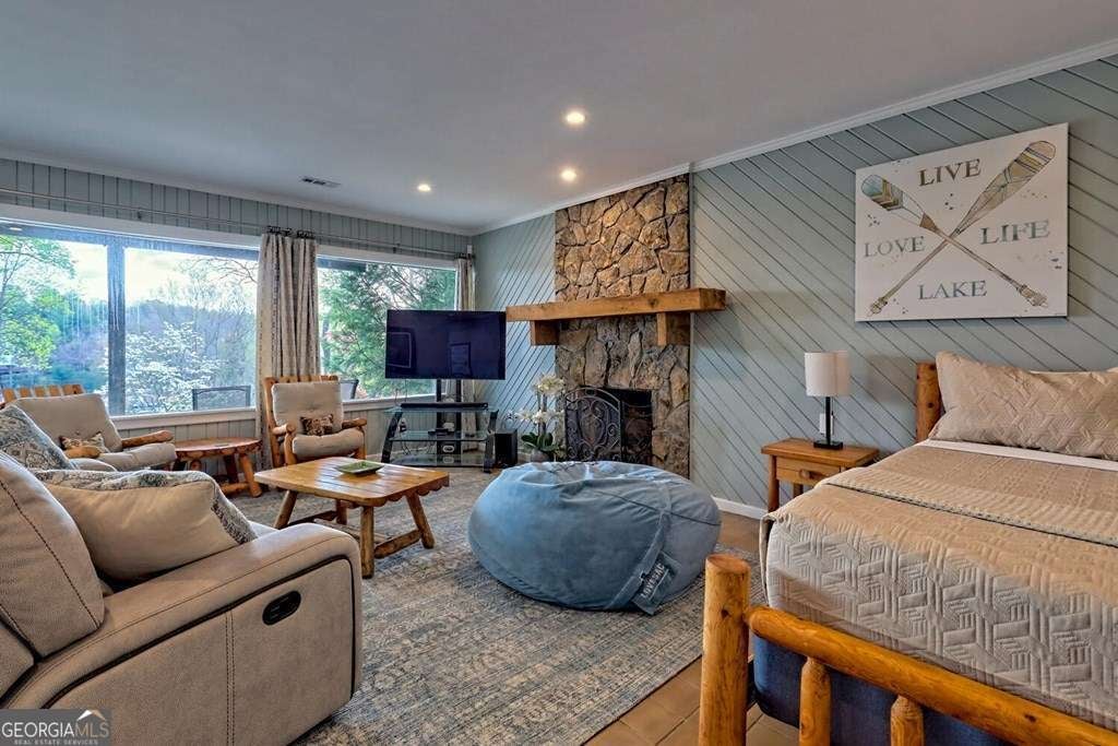 Blairsville, Georgia, 30512, United States, 4 Bedrooms Bedrooms, ,6 BathroomsBathrooms,Residential,Active,1922313