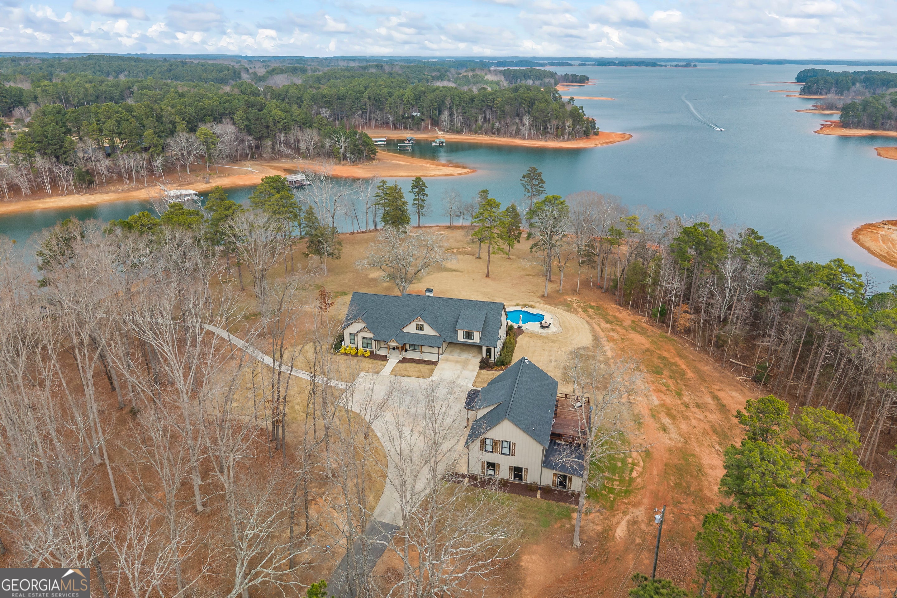 Hartwell, Georgia, 30643, United States, 6 Bedrooms Bedrooms, ,6 BathroomsBathrooms,Residential,Active,2011216