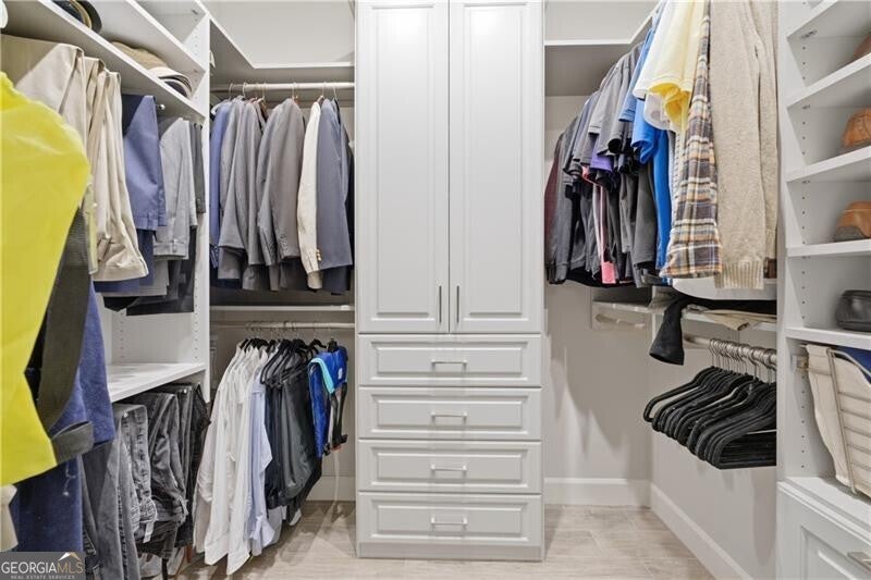 Johns Creek, Georgia, 30097, United States, 4 Bedrooms Bedrooms, ,5 BathroomsBathrooms,Residential,Active,2006832