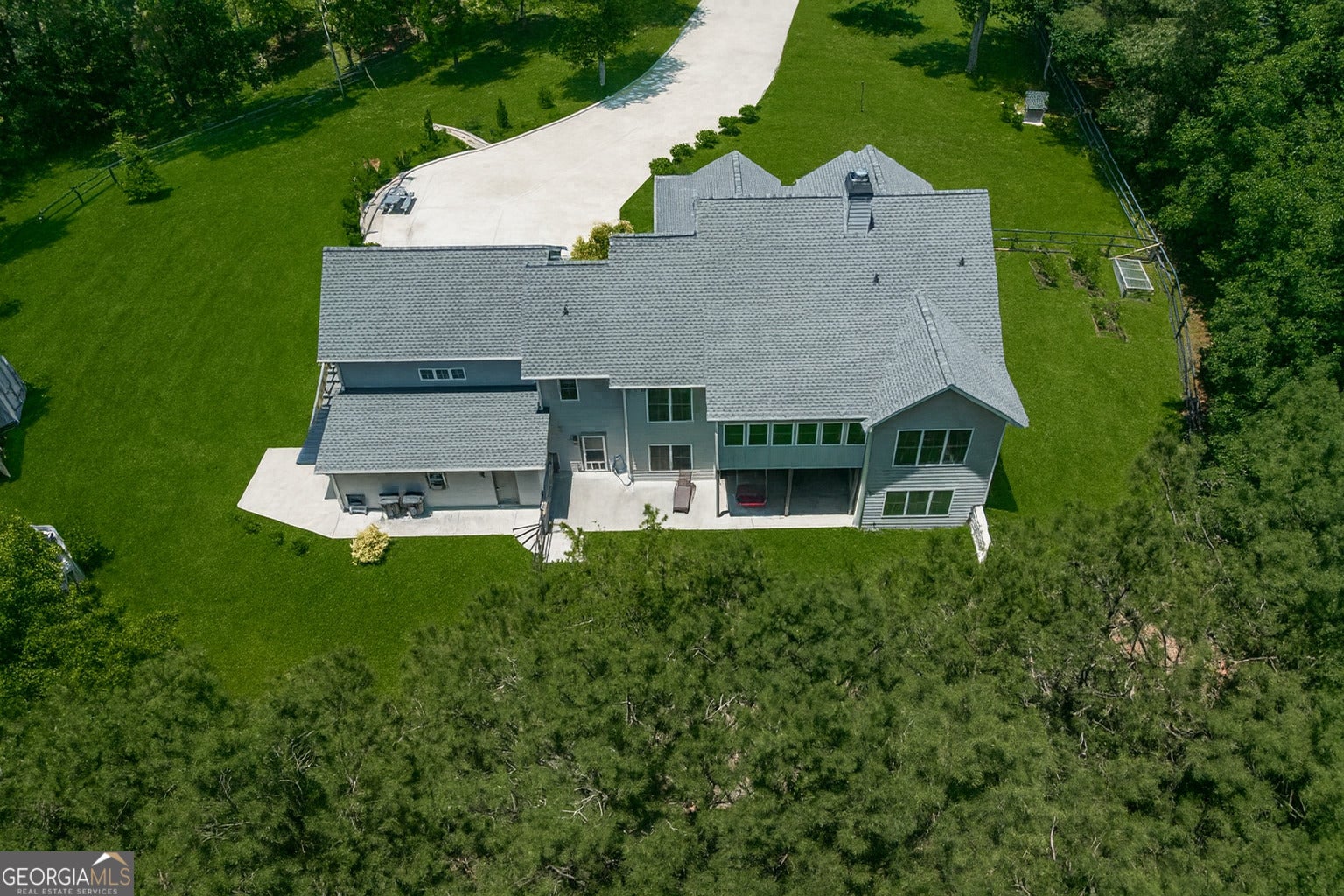 Ellijay, Georgia, 30540, United States, 4 Bedrooms Bedrooms, ,5 BathroomsBathrooms,Residential,Active,1913021