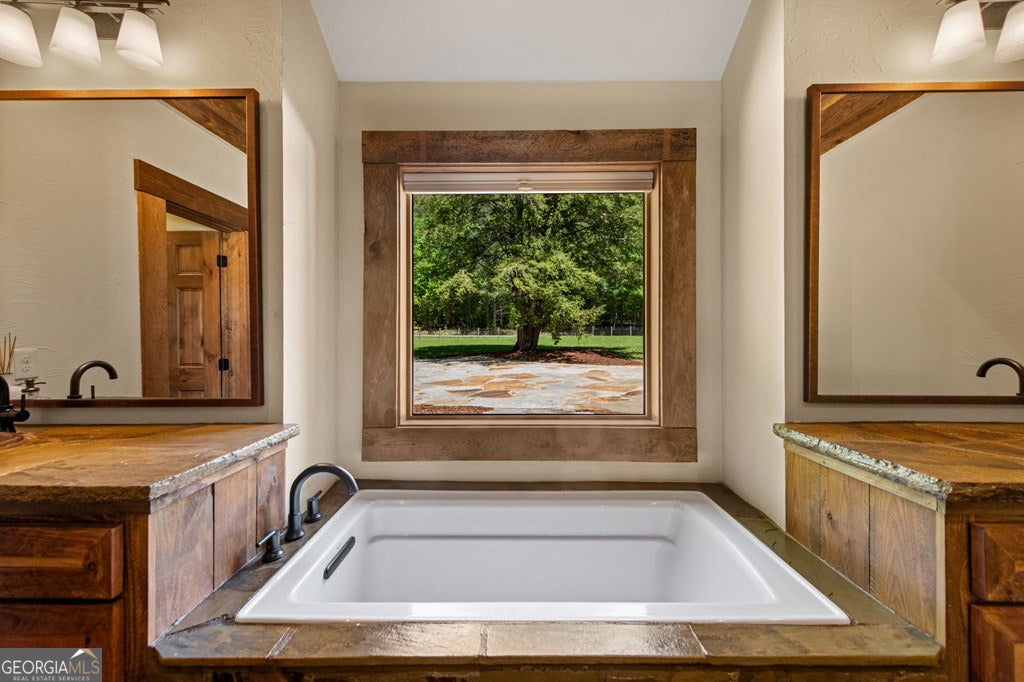 Cherry Log, Georgia, 30522, United States, 5 Bedrooms Bedrooms, ,5 BathroomsBathrooms,Residential,Active,2045694