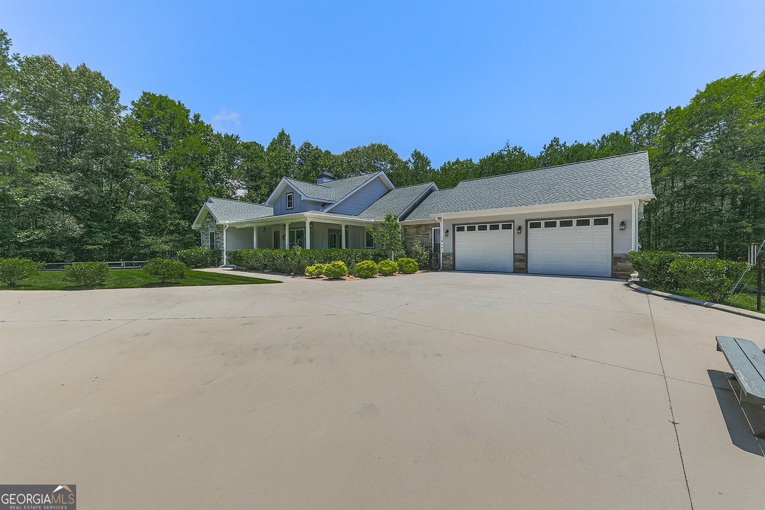 Ellijay, Georgia, 30540, United States, 4 Bedrooms Bedrooms, ,5 BathroomsBathrooms,Residential,Active,1913021