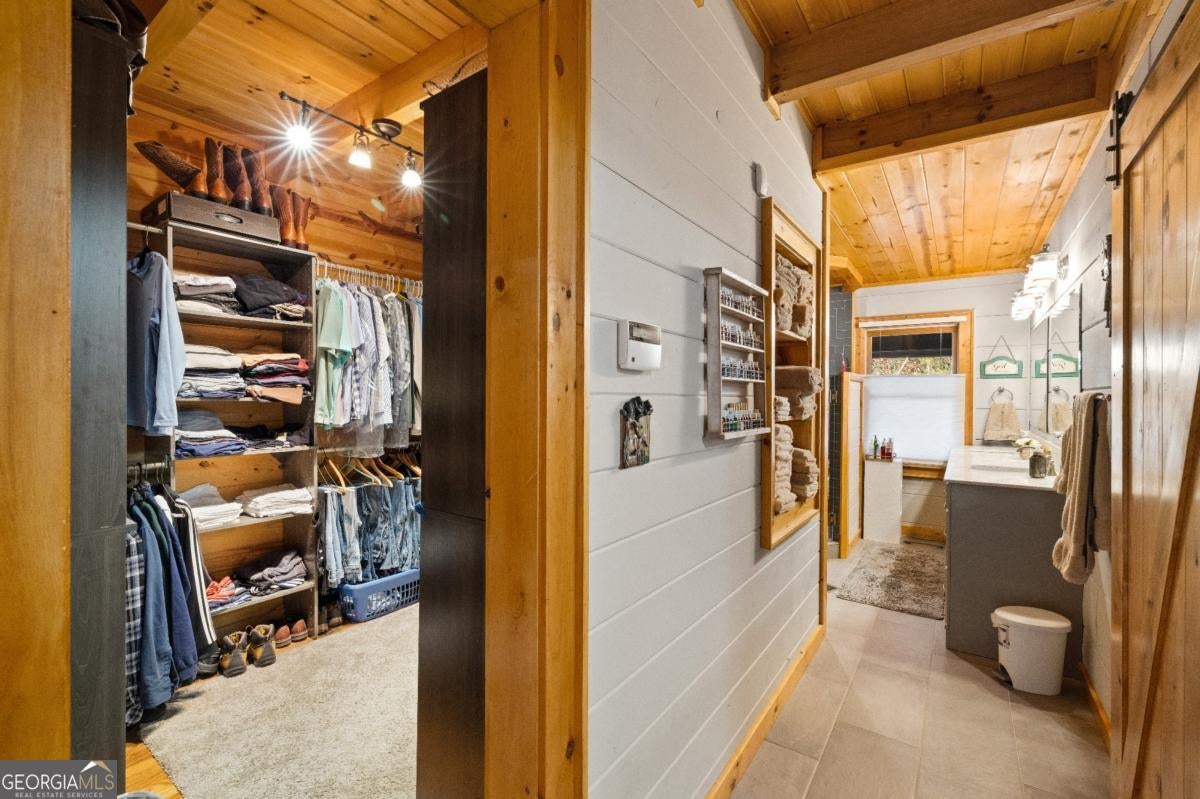 Blue Ridge, Georgia, 30513, United States, 4 Bedrooms Bedrooms, ,4 BathroomsBathrooms,Residential,Active,1990584