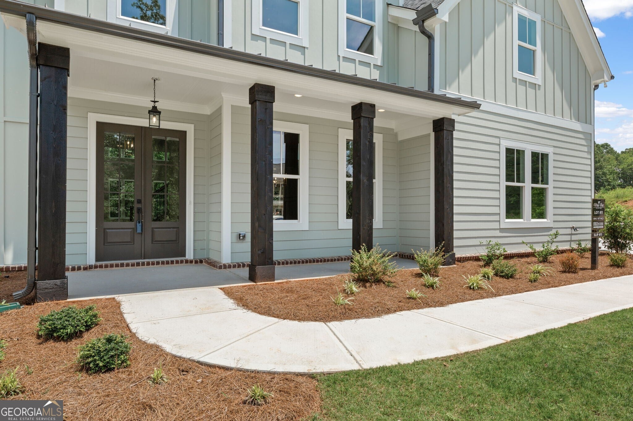 Gainesville, Georgia, 30506, United States, 4 Bedrooms Bedrooms, ,4 BathroomsBathrooms,Residential,Active,1894199