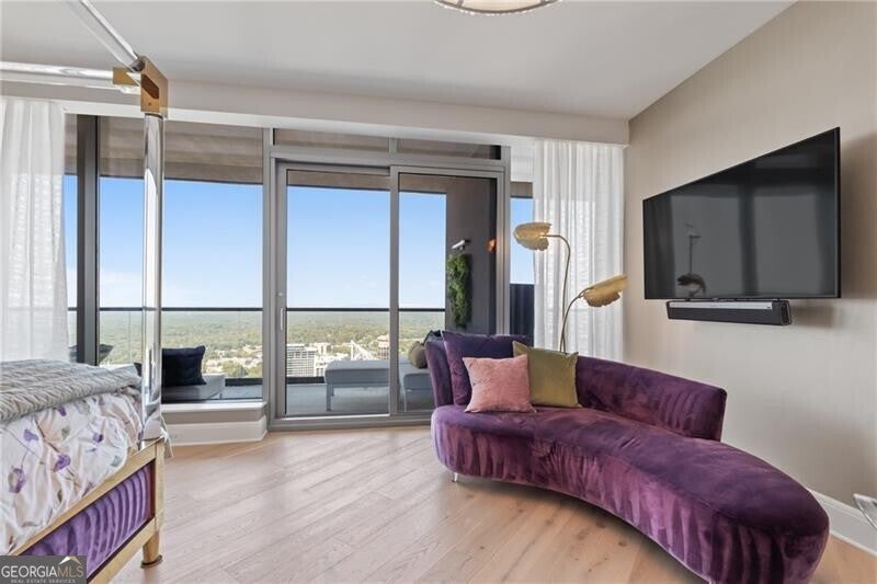 Atlanta, Georgia, 30326, United States, 2 Bedrooms Bedrooms, ,3 BathroomsBathrooms,Residential,Active,2014955