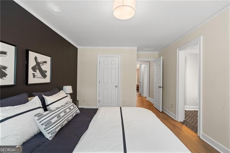 Johns Creek, Georgia, 30022, United States, 6 Bedrooms Bedrooms, ,5 BathroomsBathrooms,Residential,Active,1943817
