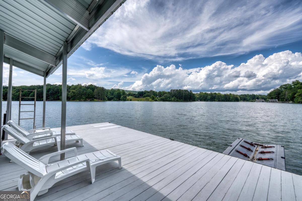 Blairsville, Georgia, 30512, United States, ,4 BathroomsBathrooms,Residential,Active,1852664