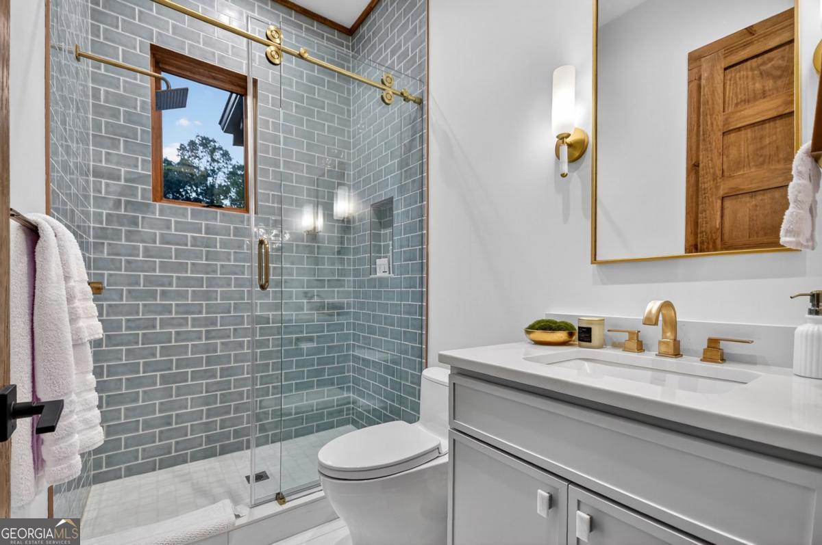 Blue Ridge, Georgia, 30513, United States, 5 Bedrooms Bedrooms, ,5 BathroomsBathrooms,Residential,Active,2003557