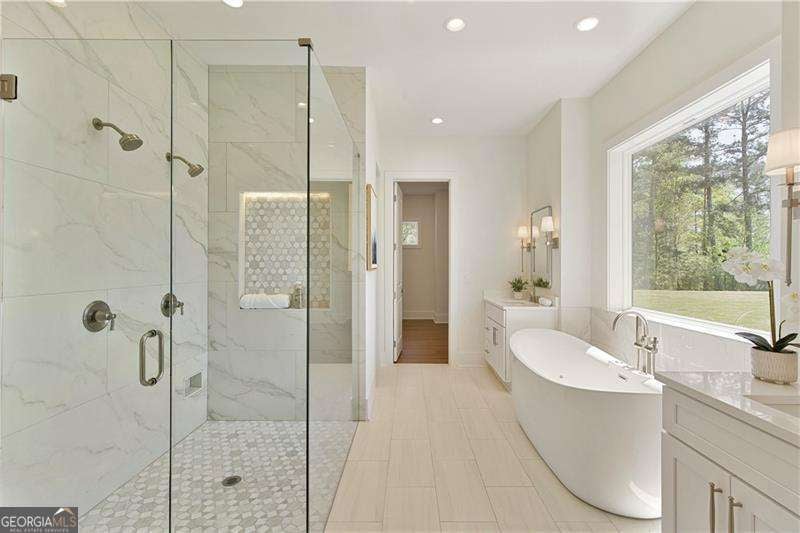 Cumming, Georgia, 30028, United States, 5 Bedrooms Bedrooms, ,5 BathroomsBathrooms,Residential,Active,1764873