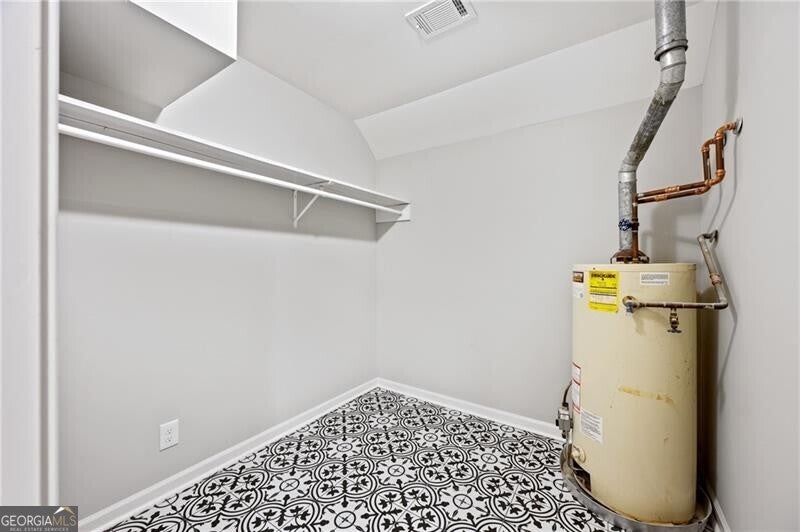 Johns Creek, Georgia, 30097, United States, 6 Bedrooms Bedrooms, ,6 BathroomsBathrooms,Residential,Active,1985586