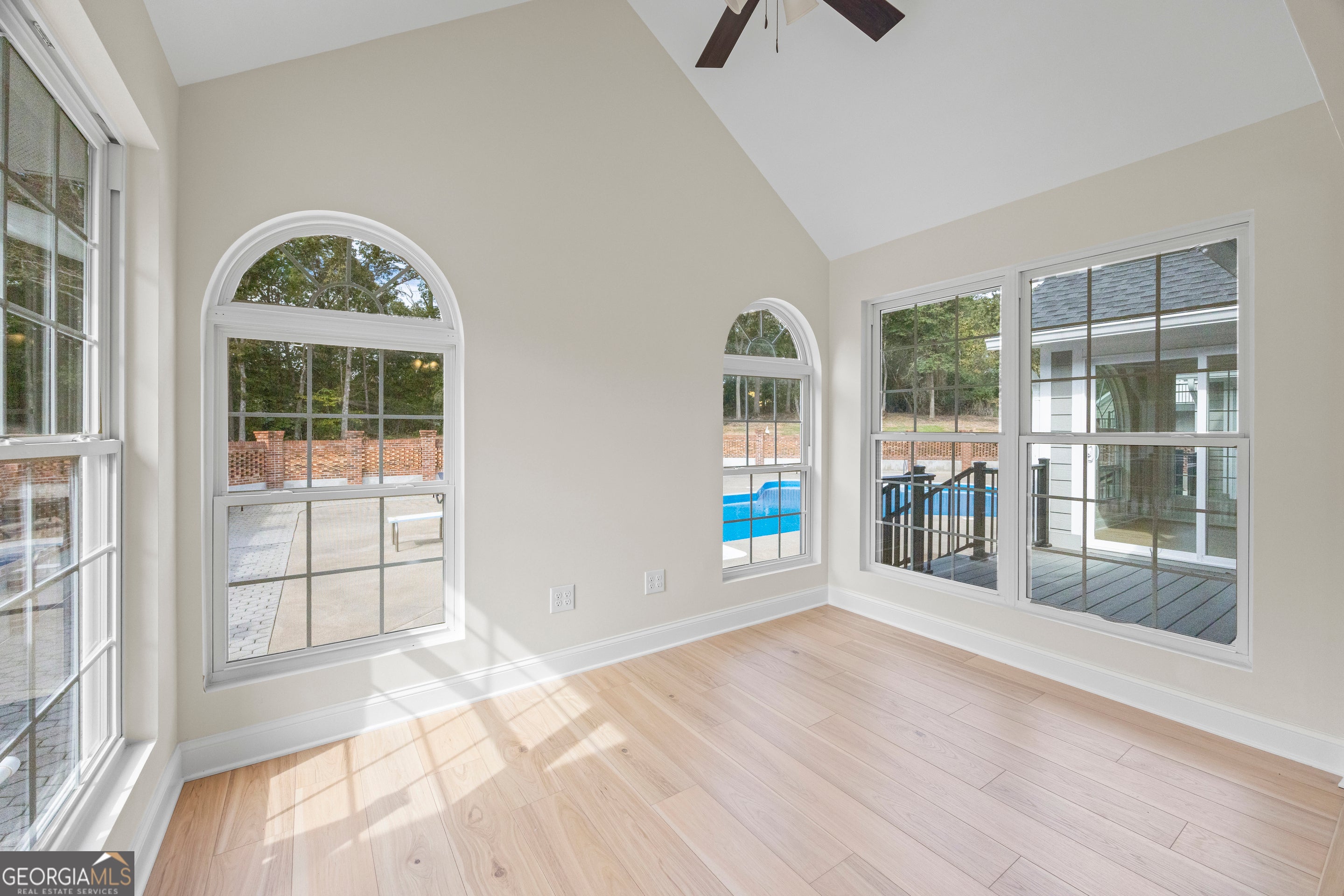 Martin, Georgia, 30557, United States, 6 Bedrooms Bedrooms, ,5 BathroomsBathrooms,Residential,Active,1964253