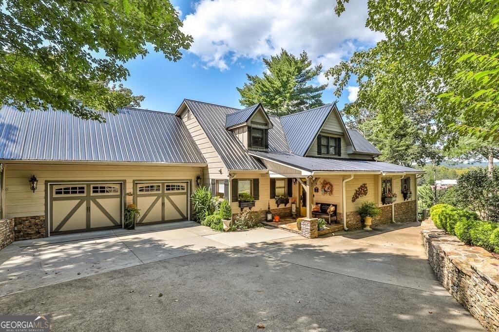 Ellijay, Georgia, 30536, United States, 4 Bedrooms Bedrooms, ,3 BathroomsBathrooms,Residential,Active,1863308