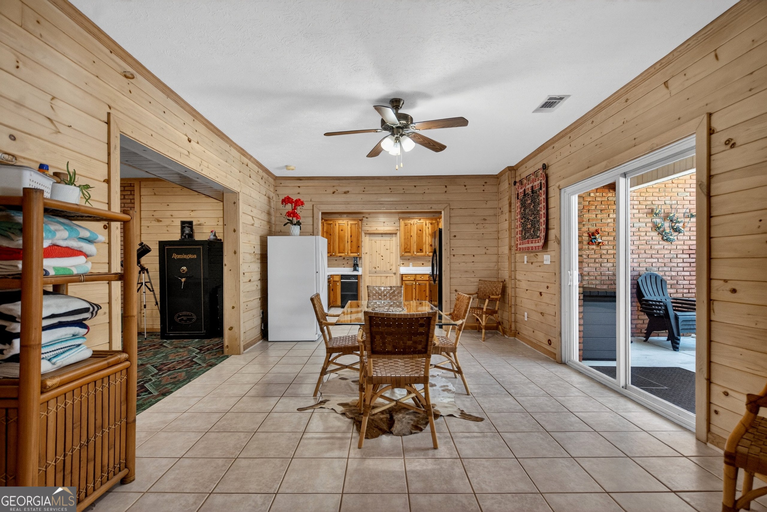 Pine Mountain, Georgia, 31822, United States, 4 Bedrooms Bedrooms, ,6 BathroomsBathrooms,Residential,Active,2045015
