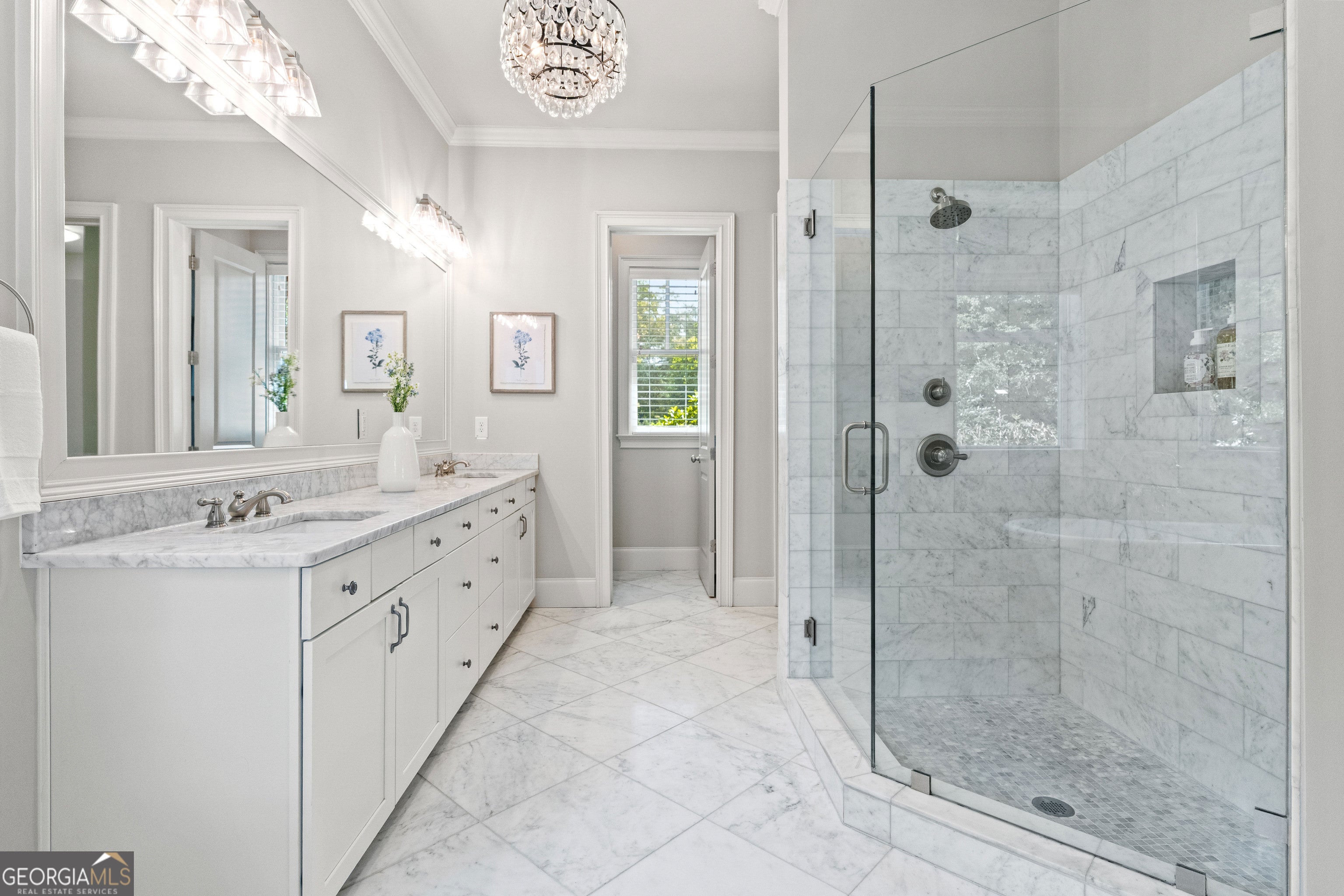 Milton, Georgia, 30004, United States, 5 Bedrooms Bedrooms, ,7 BathroomsBathrooms,Residential,Active,2011219