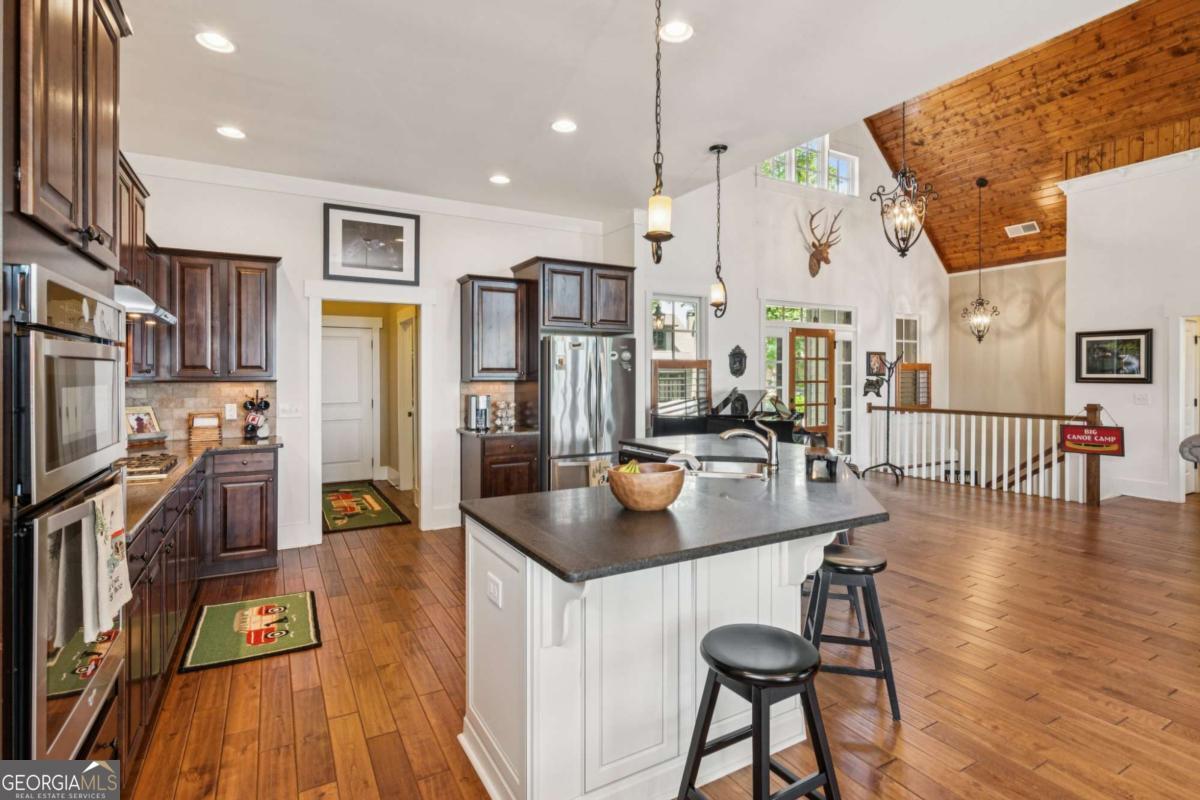 Big Canoe, Georgia, 30143, United States, 3 Bedrooms Bedrooms, ,4 BathroomsBathrooms,Residential,Active,2007174