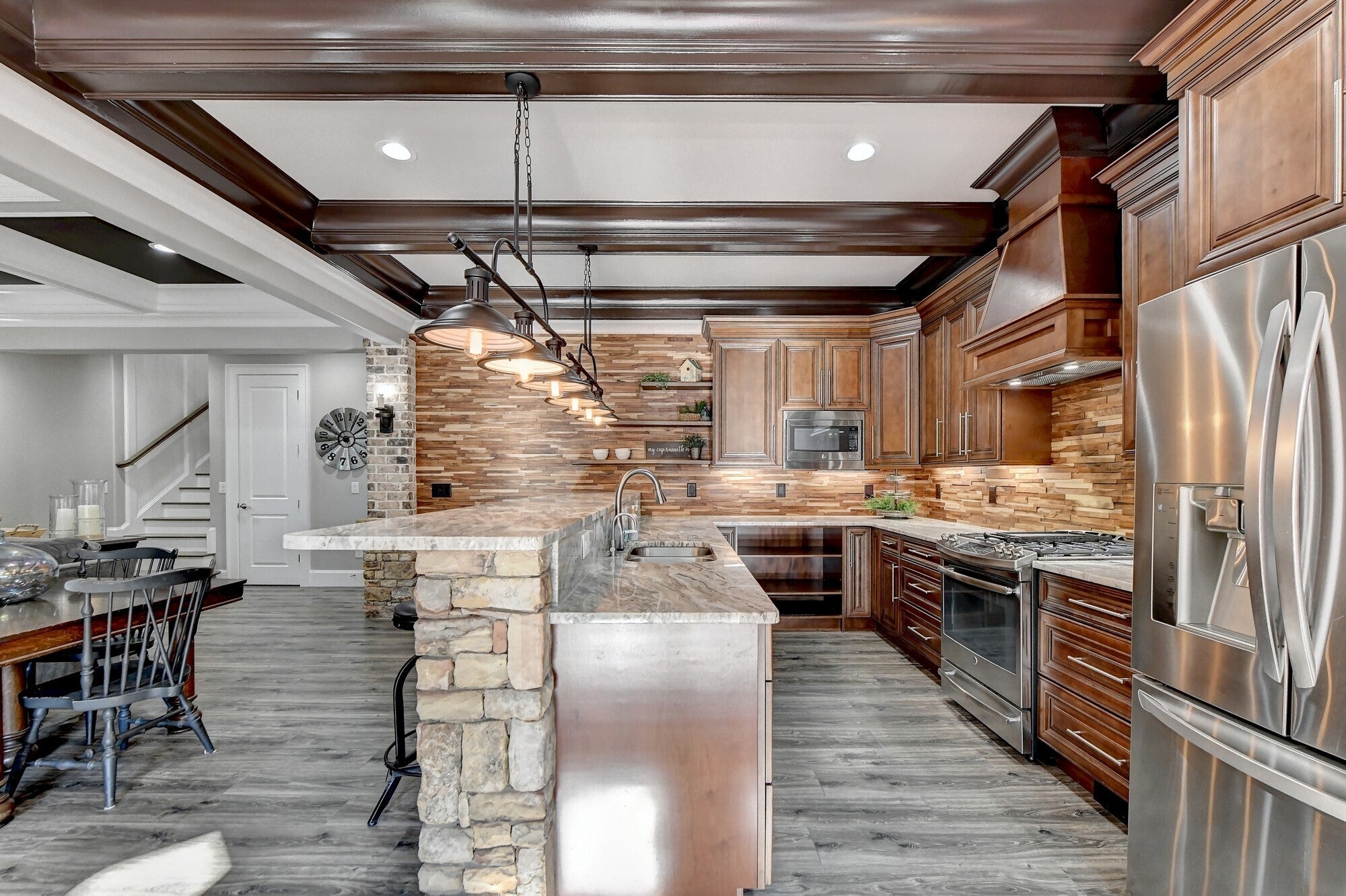 Hoschton, Georgia, 30548, United States, ,Residential,Pending,1702571