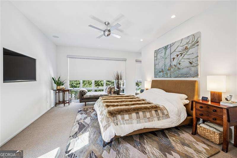 Atlanta, Georgia, 30309, United States, 3 Bedrooms Bedrooms, ,4 BathroomsBathrooms,Residential,Active,1987236