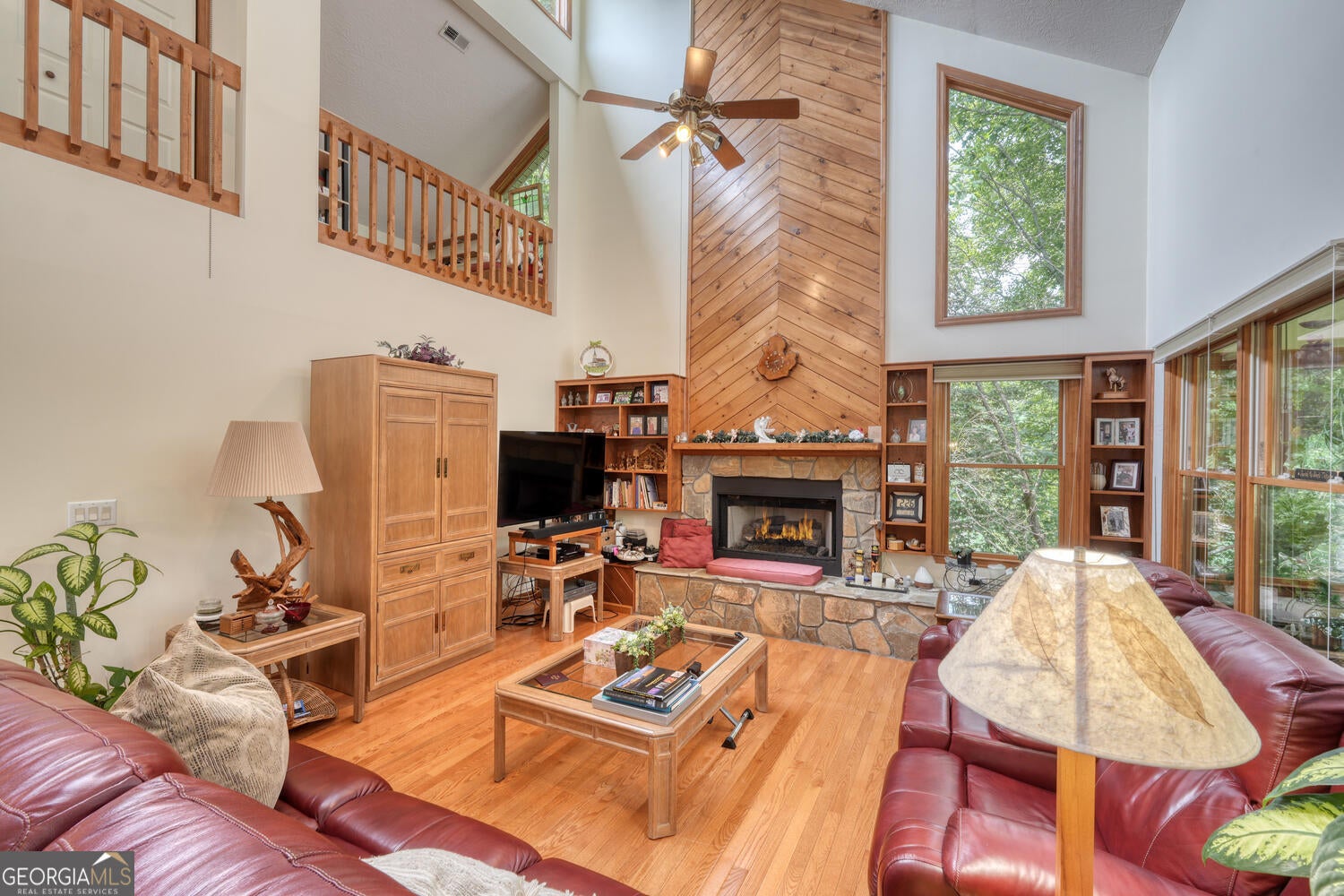 Blairsville, Georgia, 30512, United States, 3 Bedrooms Bedrooms, ,3 BathroomsBathrooms,Residential,Active,1898214