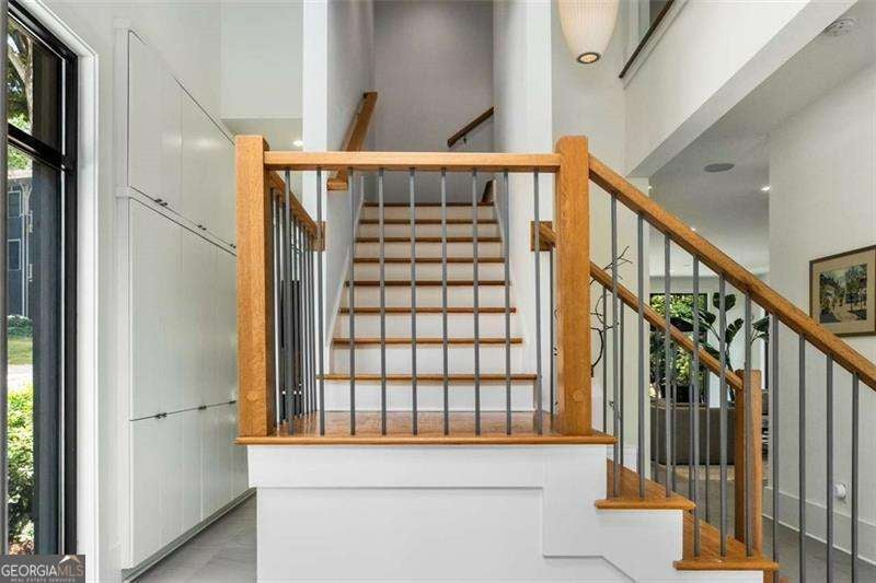 Atlanta, Georgia, 30306, United States, 4 Bedrooms Bedrooms, ,4 BathroomsBathrooms,Residential,Active,1828965