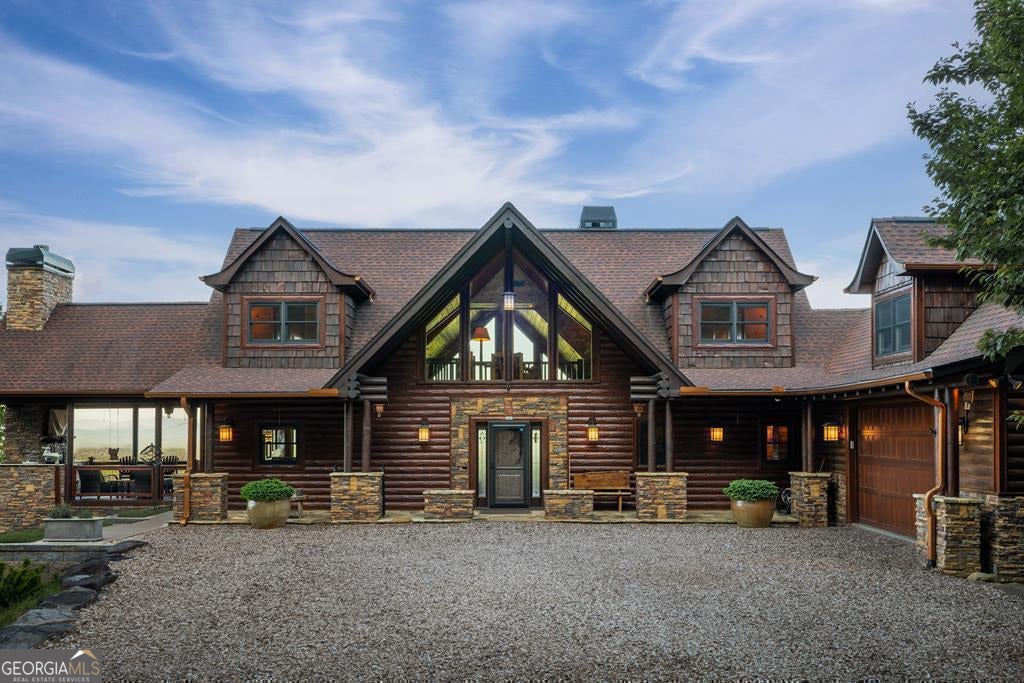 Mineral Bluff, Georgia, 30559, United States, 4 Bedrooms Bedrooms, ,5 BathroomsBathrooms,Residential,Active,2044577