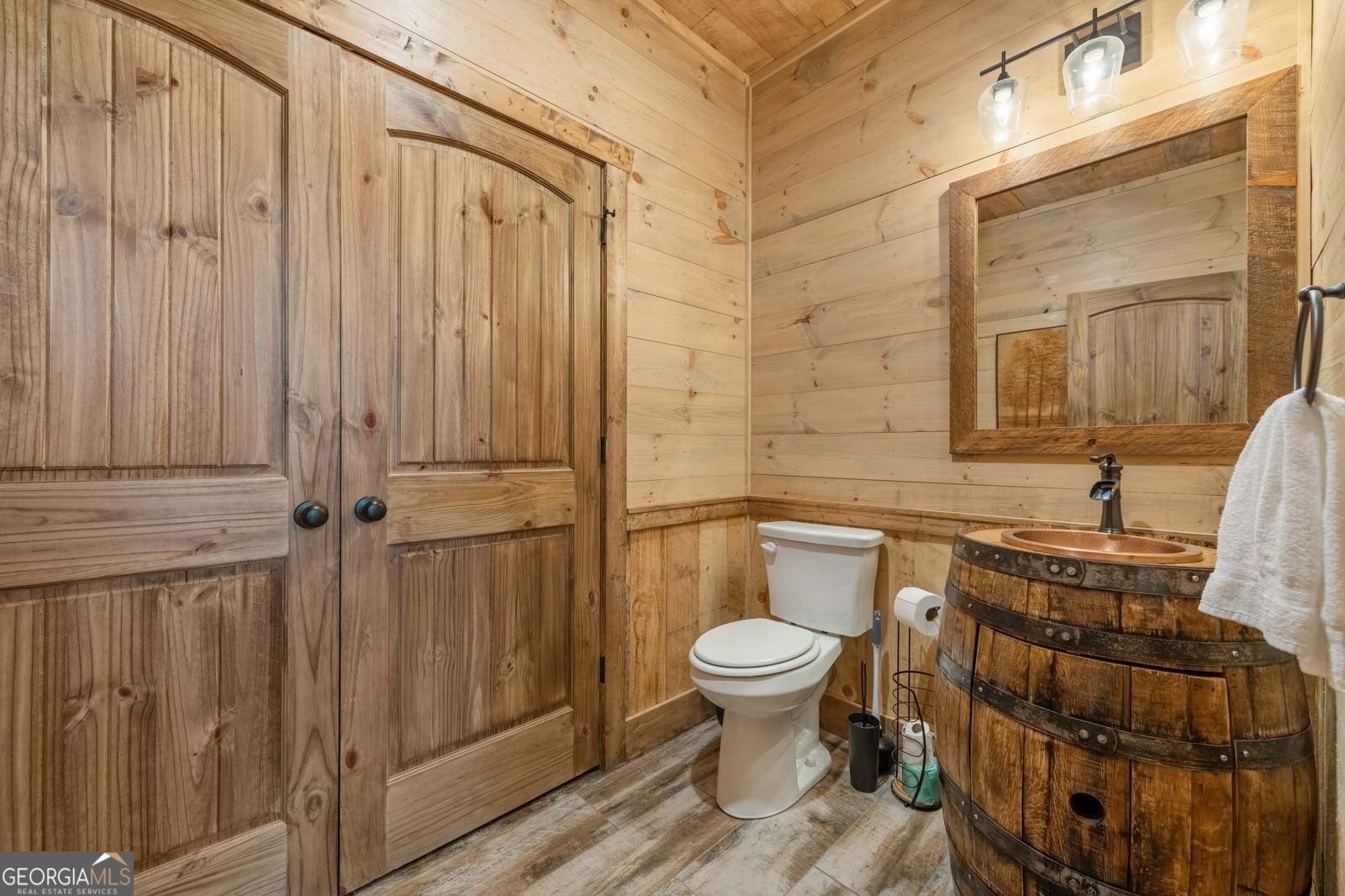 Blue Ridge, Georgia, 30513, United States, 4 Bedrooms Bedrooms, ,4 BathroomsBathrooms,Residential,Active,1972192