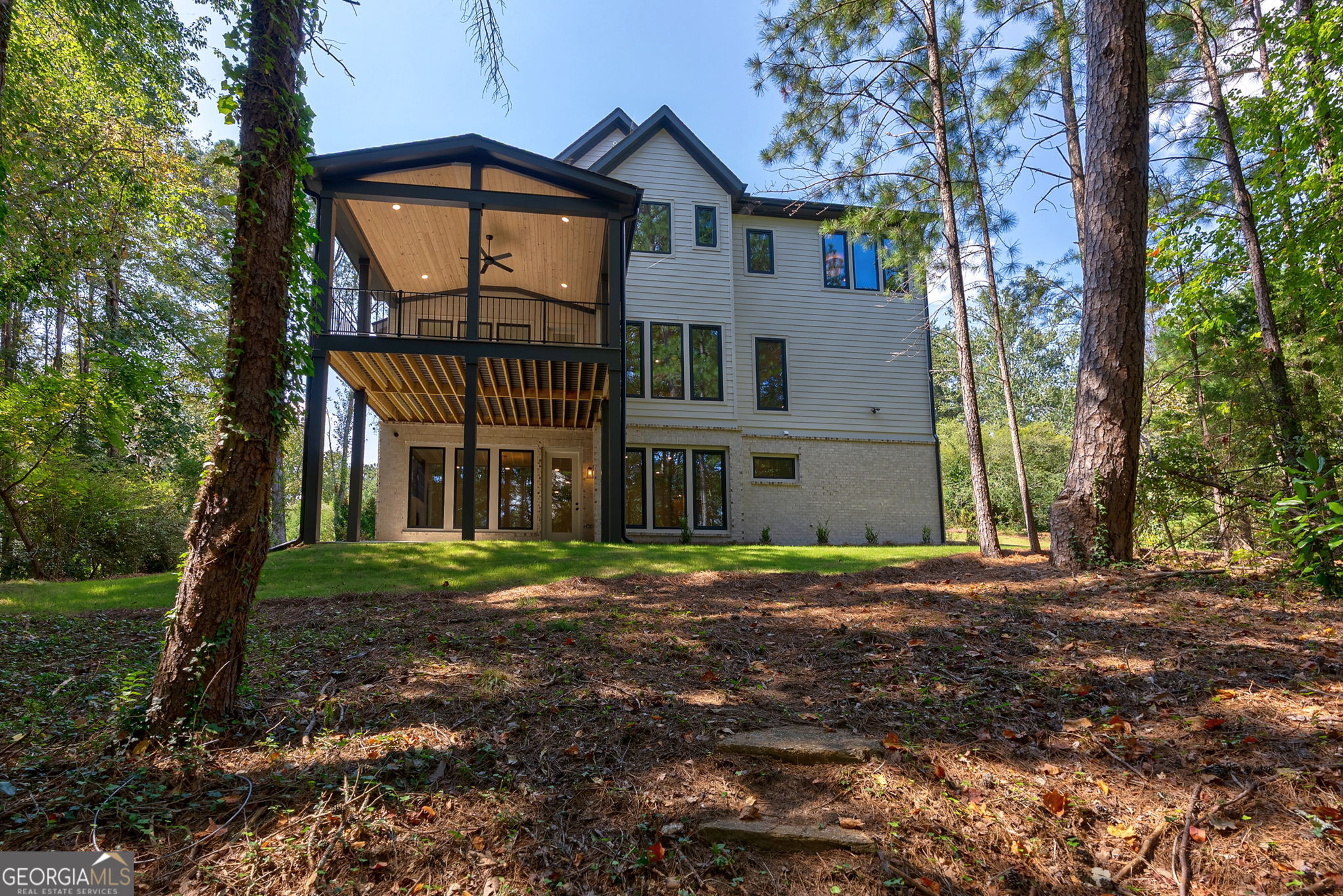 Cumming, Georgia, 30041, United States, 4 Bedrooms Bedrooms, ,4 BathroomsBathrooms,Residential,Active,1945468