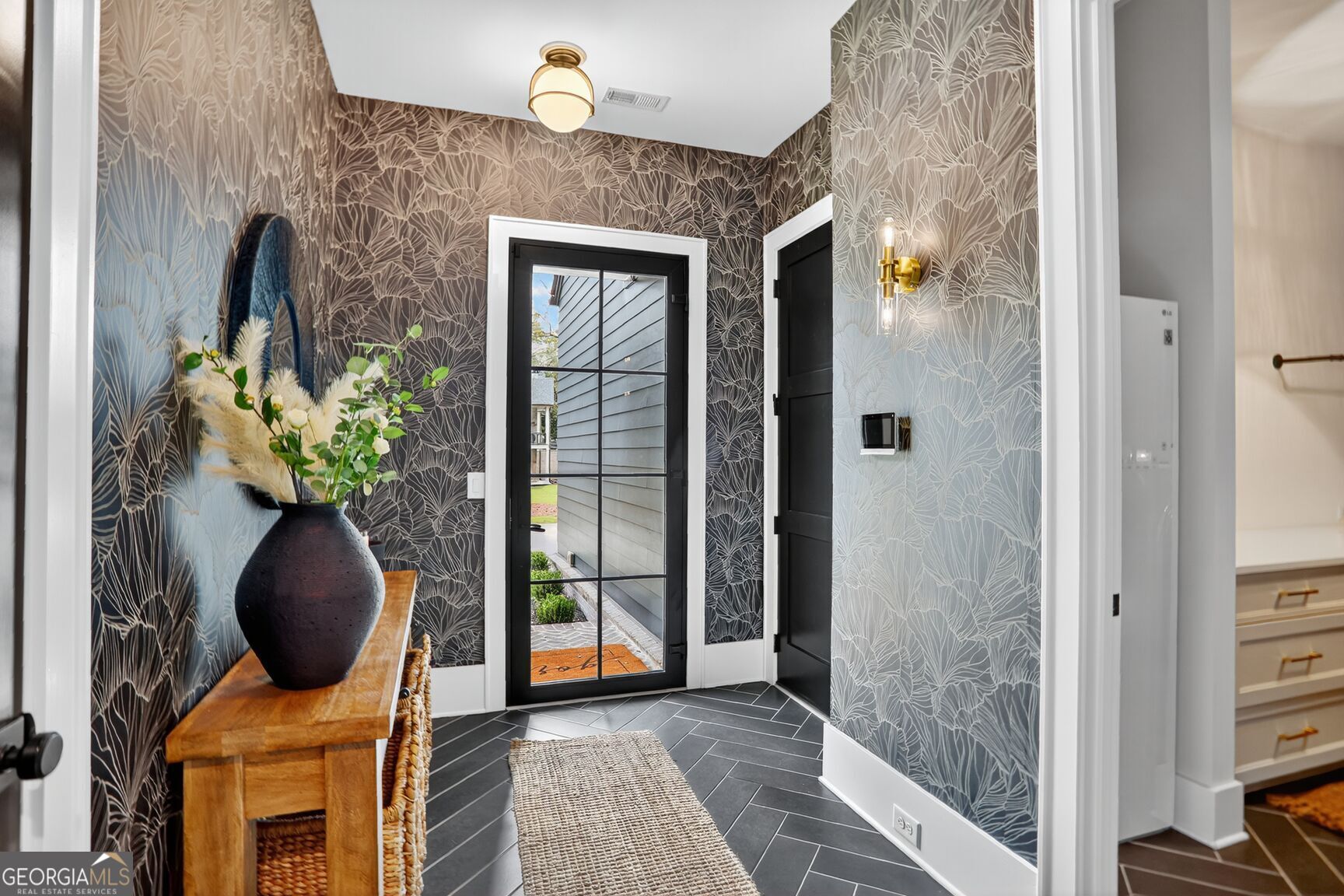 Canton, Georgia, 30115, United States, 4 Bedrooms Bedrooms, ,5 BathroomsBathrooms,Residential,Active,1968390