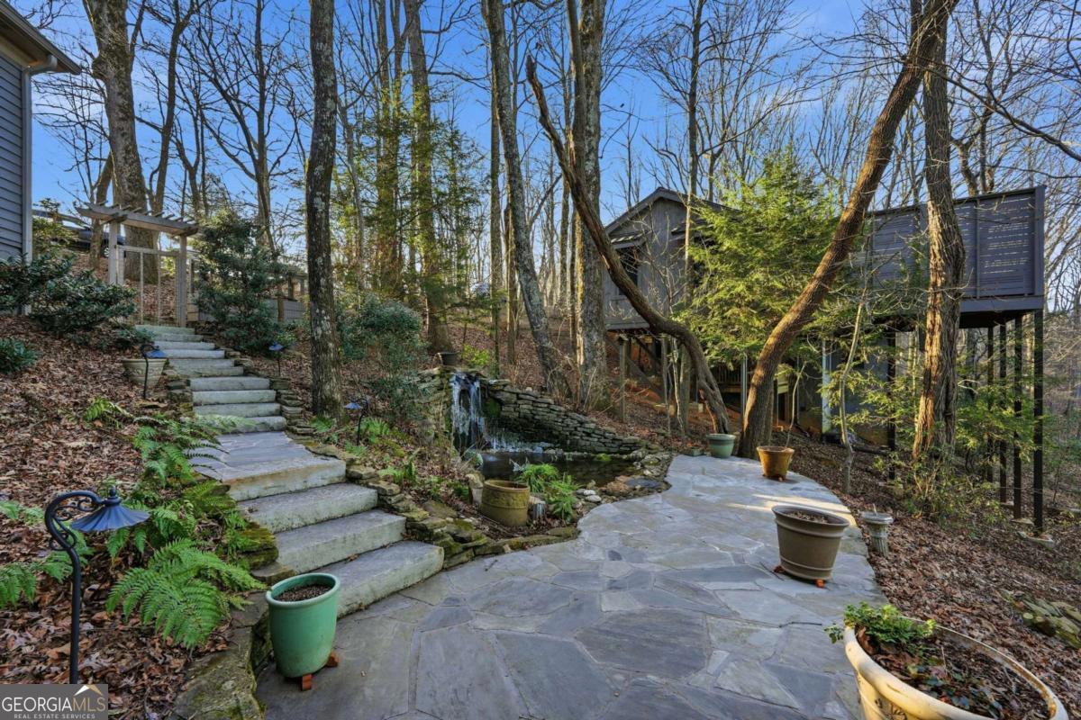 Big Canoe, Georgia, 30143, United States, 4 Bedrooms Bedrooms, ,5 BathroomsBathrooms,Residential,Active,2010164