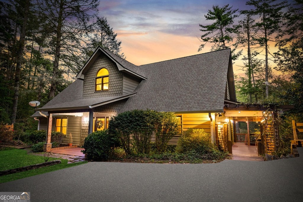 Blue Ridge, Georgia, 30513, United States, 4 Bedrooms Bedrooms, ,3 BathroomsBathrooms,Residential,Active,1945256