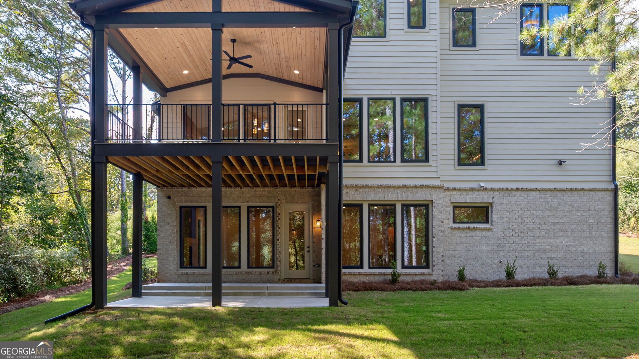 Cumming, Georgia, 30041, United States, 4 Bedrooms Bedrooms, ,4 BathroomsBathrooms,Residential,Active,1945468