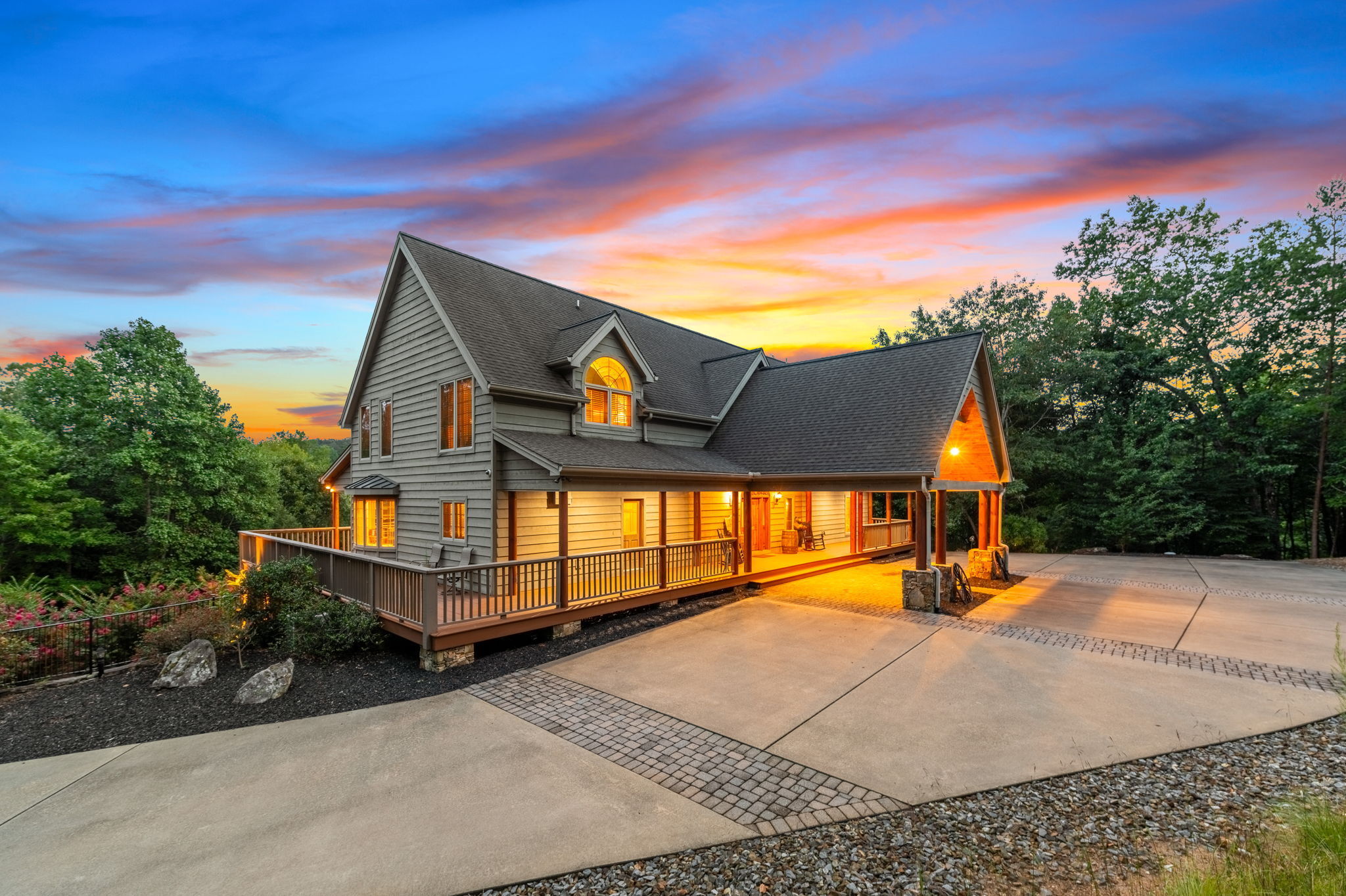 Young Harris, Georgia, 30582, United States, ,6 BathroomsBathrooms,Residential,Active,1703261