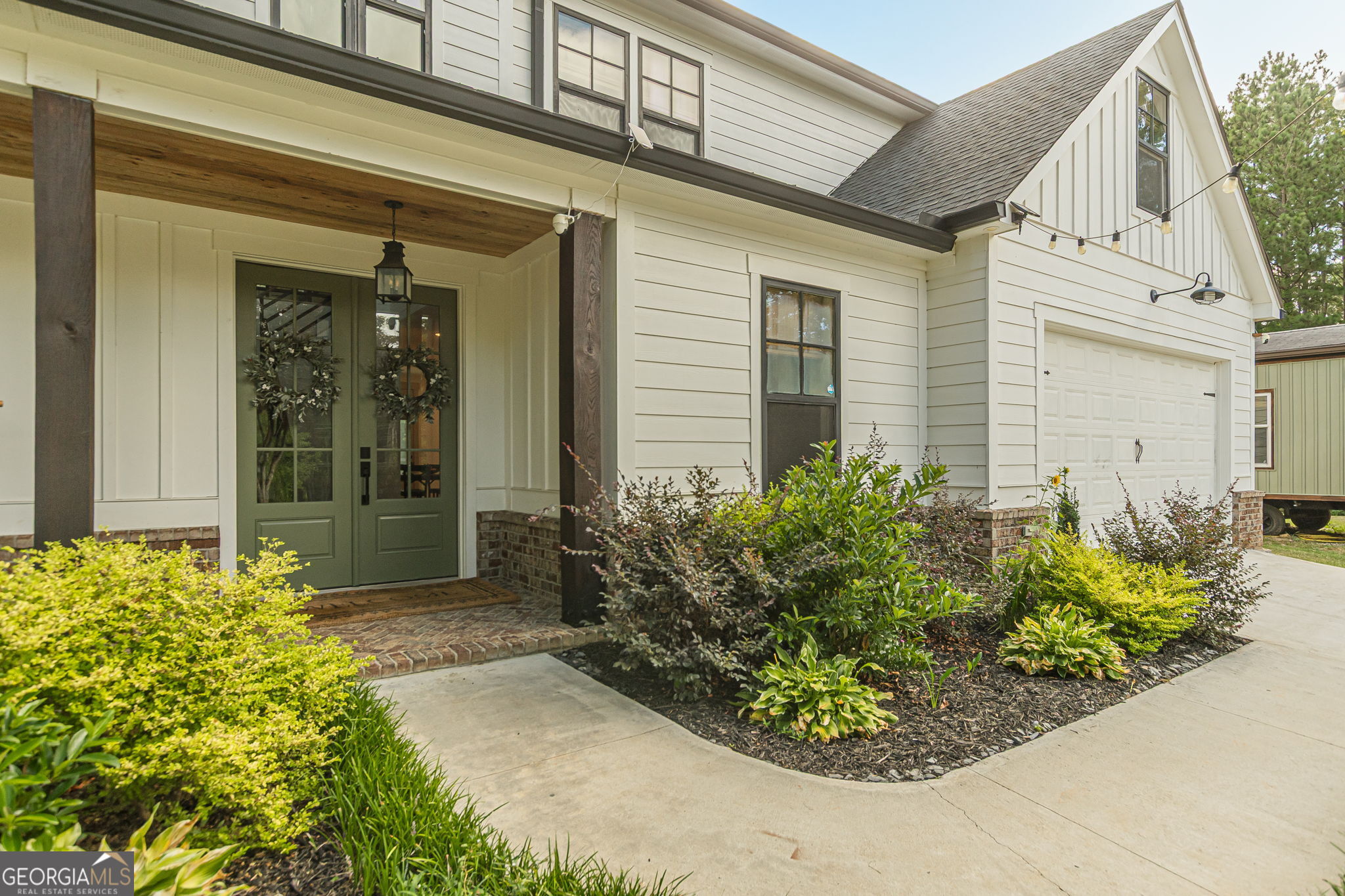 Douglasville, Georgia, 30134, United States, 4 Bedrooms Bedrooms, ,3 BathroomsBathrooms,Residential,Active,1888992