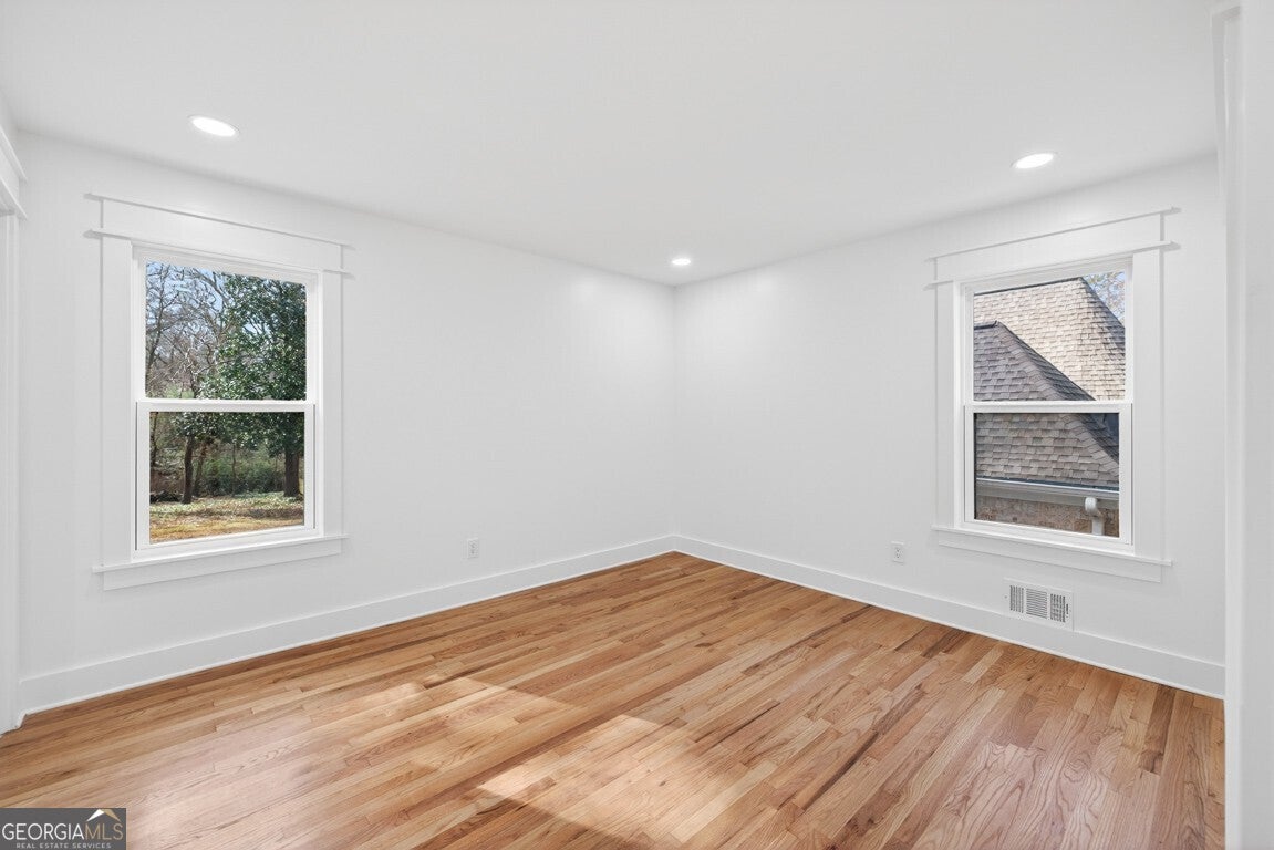 Norcross, Georgia, 30071, United States, 6 Bedrooms Bedrooms, ,5 BathroomsBathrooms,Residential,Active,2009837