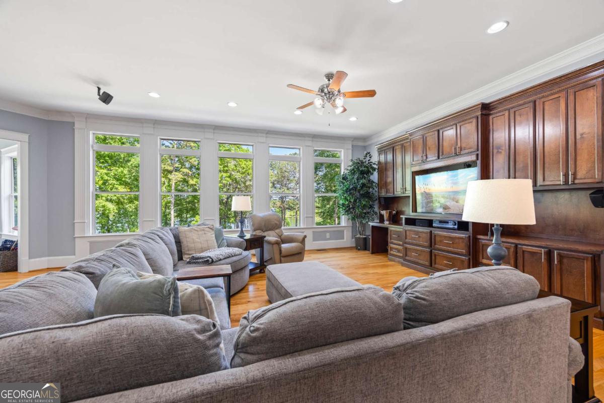 Bogart, Georgia, 30622, United States, 7 Bedrooms Bedrooms, ,6 BathroomsBathrooms,Residential,Active,1909830