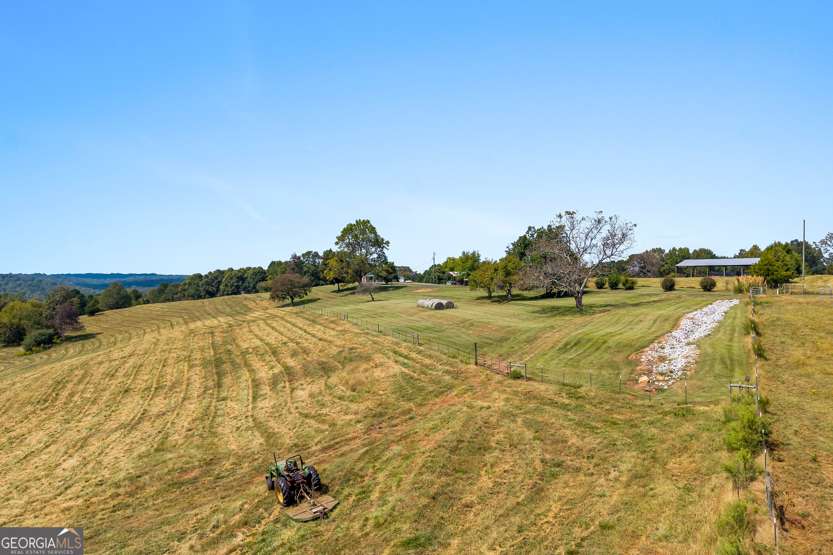 Commerce, Georgia, 30529, United States, 4 Bedrooms Bedrooms, ,3 BathroomsBathrooms,Residential,Active,1963280