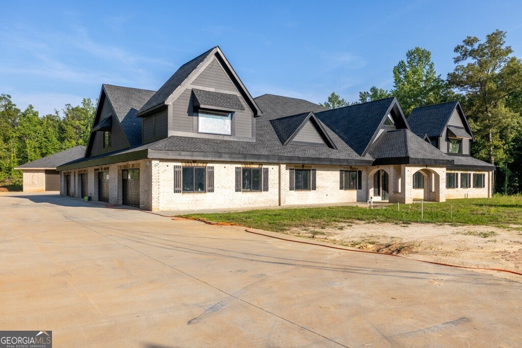 Loganville, Georgia, 30052, United States, 9 Bedrooms Bedrooms, ,10 BathroomsBathrooms,Residential,Active,1987263