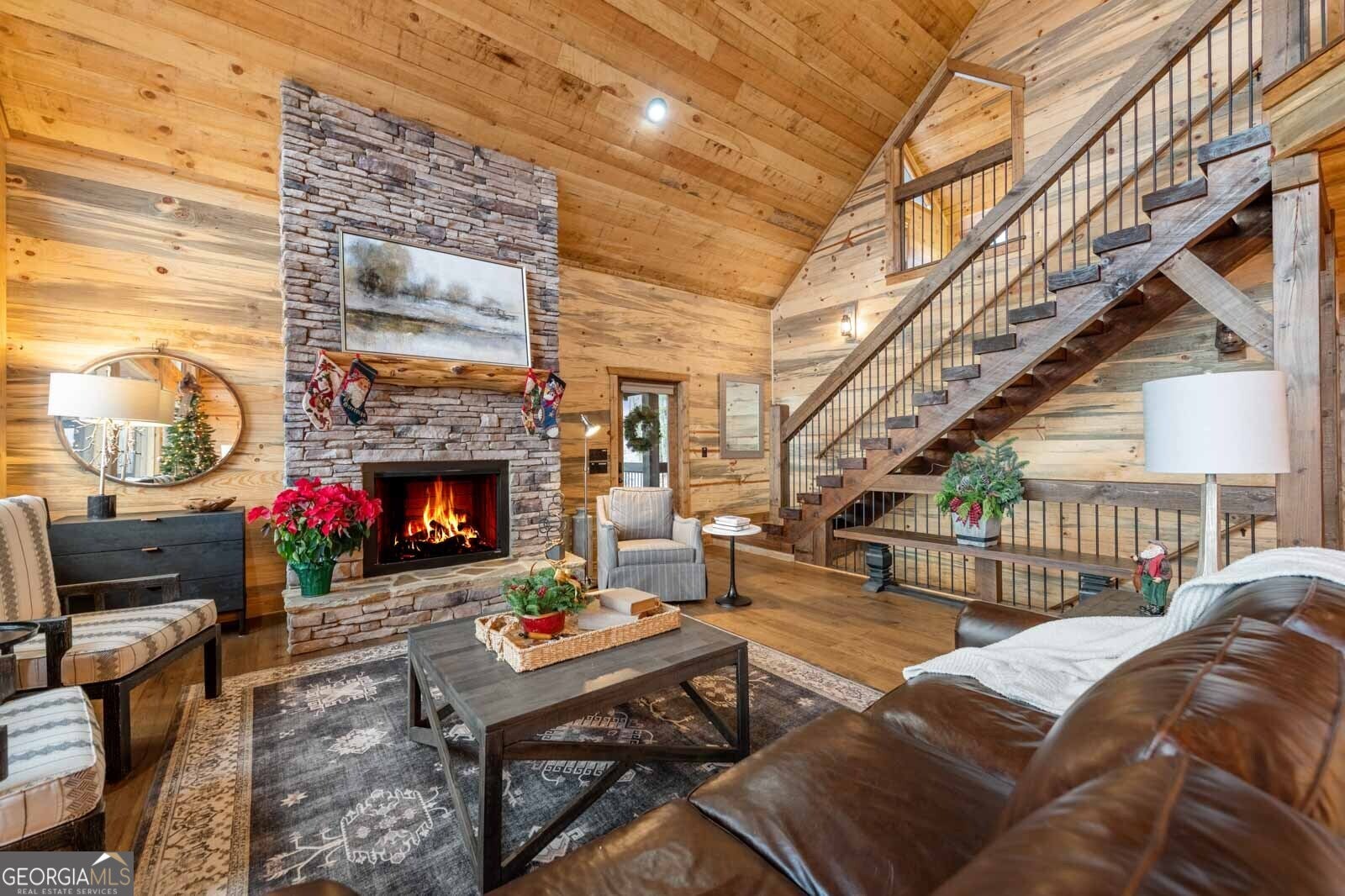 Blue Ridge, Georgia, 30513, United States, 4 Bedrooms Bedrooms, ,4 BathroomsBathrooms,Residential,Active,1972192