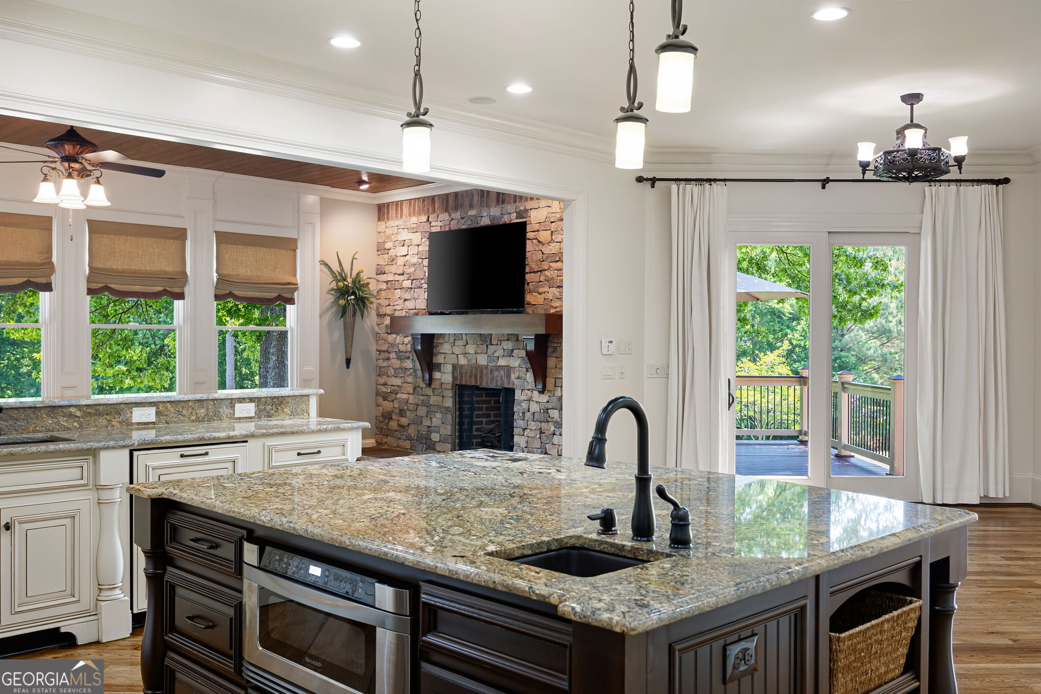 Kennesaw, Georgia, 30152, United States, 6 Bedrooms Bedrooms, ,10 BathroomsBathrooms,Residential,Active,2051971