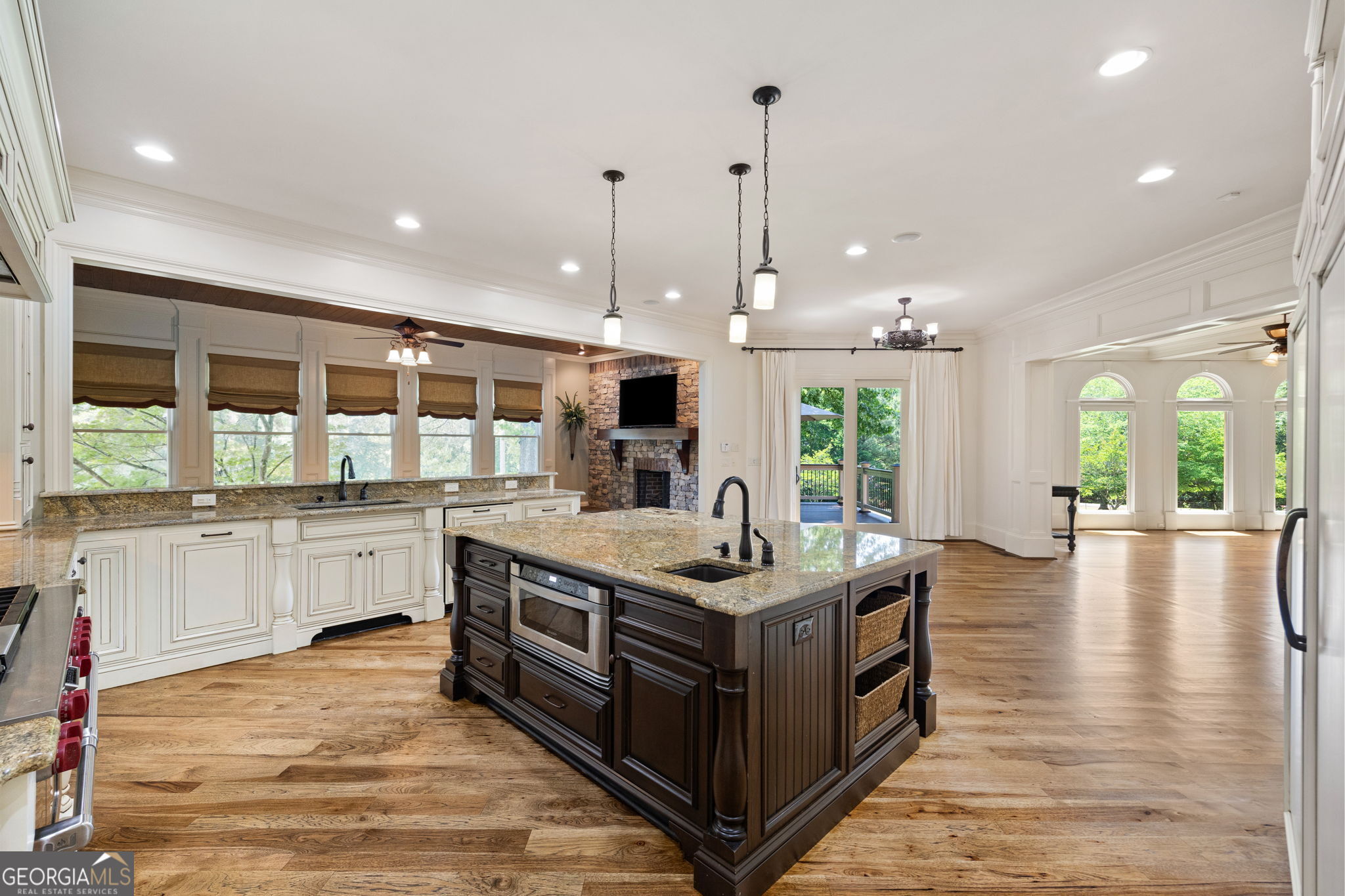 Kennesaw, Georgia, 30152, United States, 6 Bedrooms Bedrooms, ,10 BathroomsBathrooms,Residential,Active,2051971
