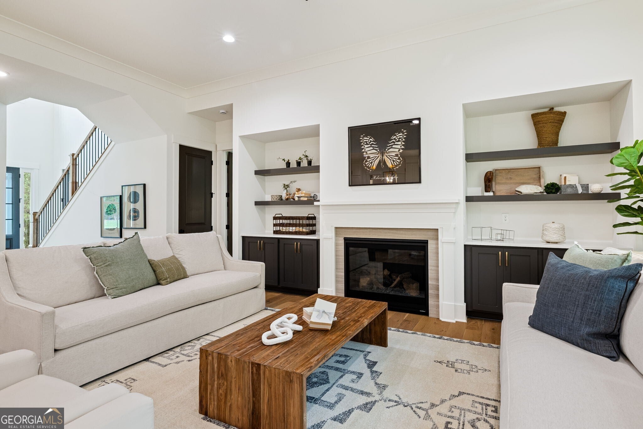 Gainesville, Georgia, 30506, United States, 5 Bedrooms Bedrooms, ,5 BathroomsBathrooms,Residential,Active,1926926