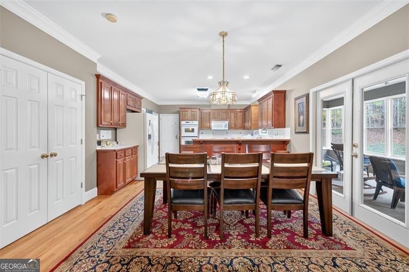 Suwanee, Georgia, 30024, United States, 7 Bedrooms Bedrooms, ,6 BathroomsBathrooms,Residential,Active,1990679