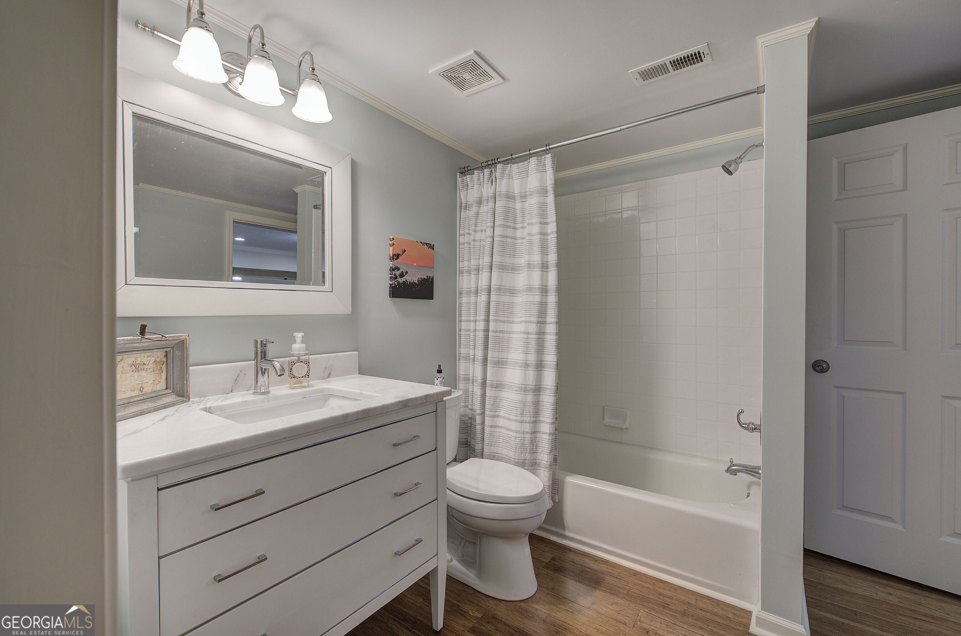 Kennesaw, Georgia, 30152, United States, 6 Bedrooms Bedrooms, ,7 BathroomsBathrooms,Residential,Active,2006828