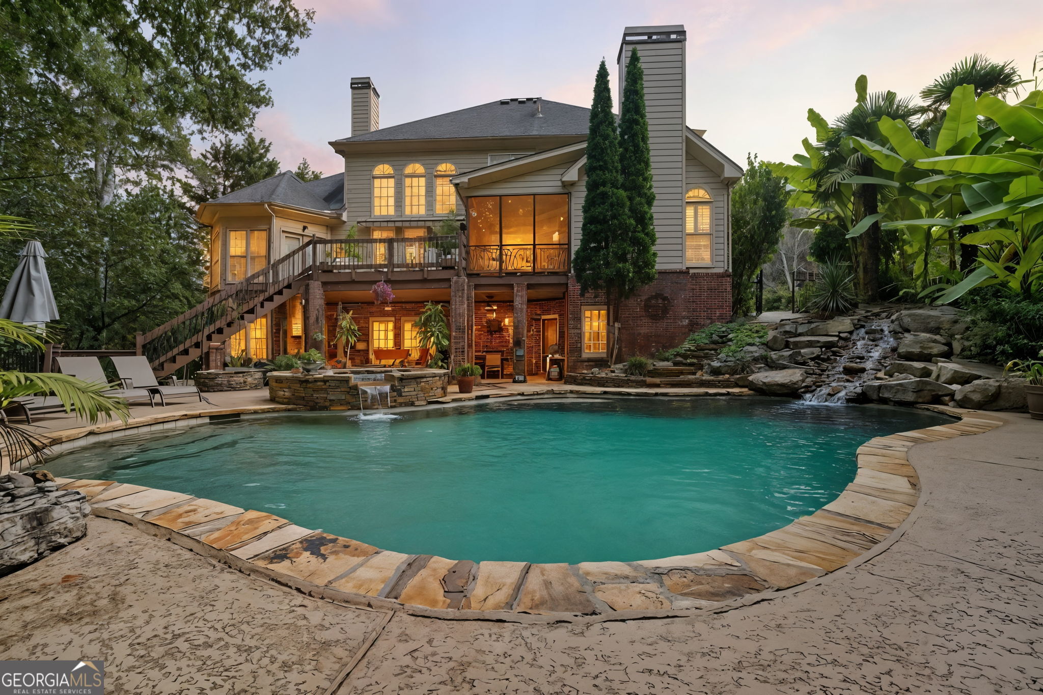 Canton, Georgia, 30114, United States, 6 Bedrooms Bedrooms, ,5 BathroomsBathrooms,Residential,Active,1972140