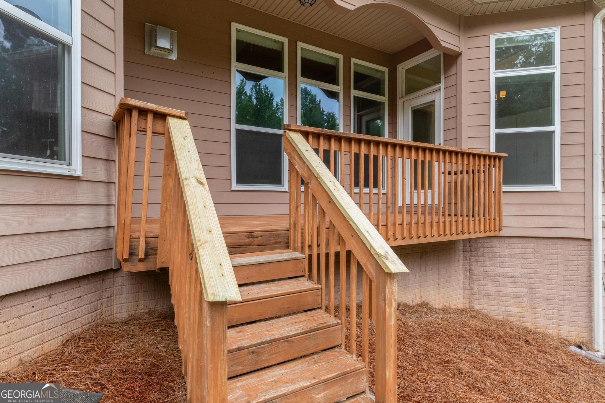 Mcdonough, Georgia, 30253, United States, 8 Bedrooms Bedrooms, ,7 BathroomsBathrooms,Residential,Active,1899862