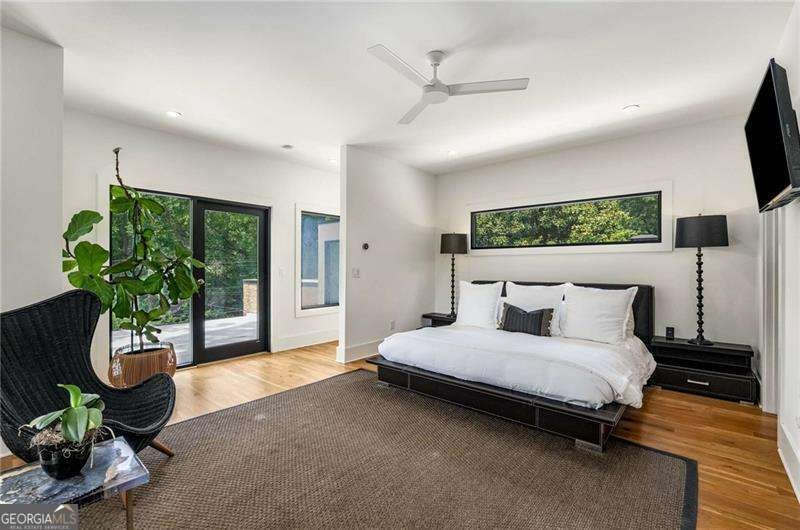 Atlanta, Georgia, 30306, United States, 4 Bedrooms Bedrooms, ,4 BathroomsBathrooms,Residential,Active,1828965
