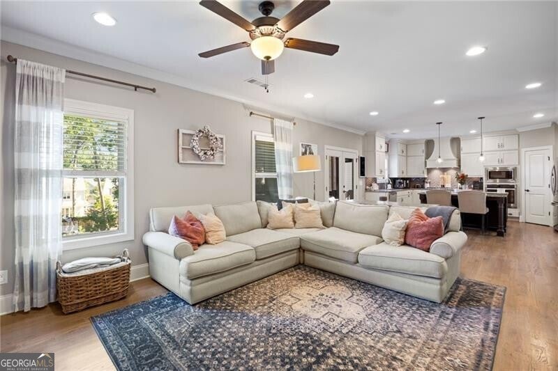 Atlanta, Georgia, 30319, United States, ,5 BathroomsBathrooms,Residential,Active,1867903